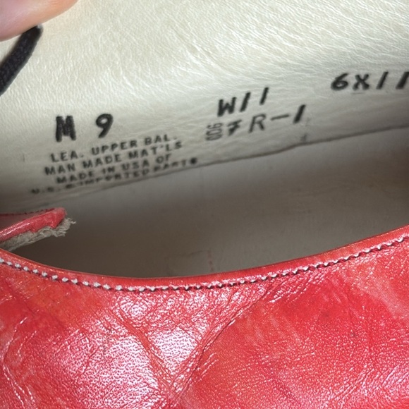 Icon Gustav Klimt Girlfriends Wearable Art Loafer - Picture 4 of 8